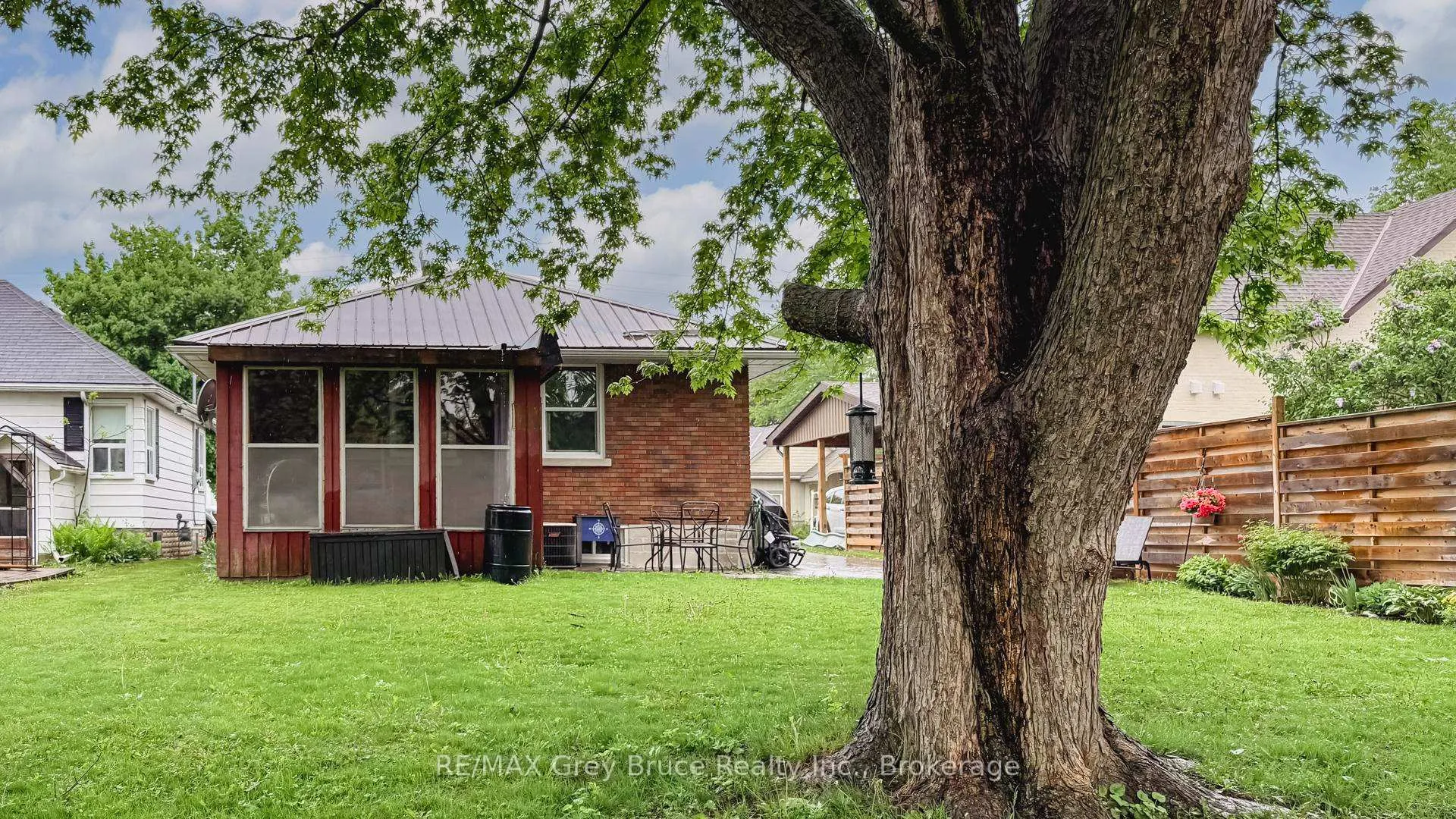 Photo 44 of 247 Albert Street S, West Grey — HOMEH