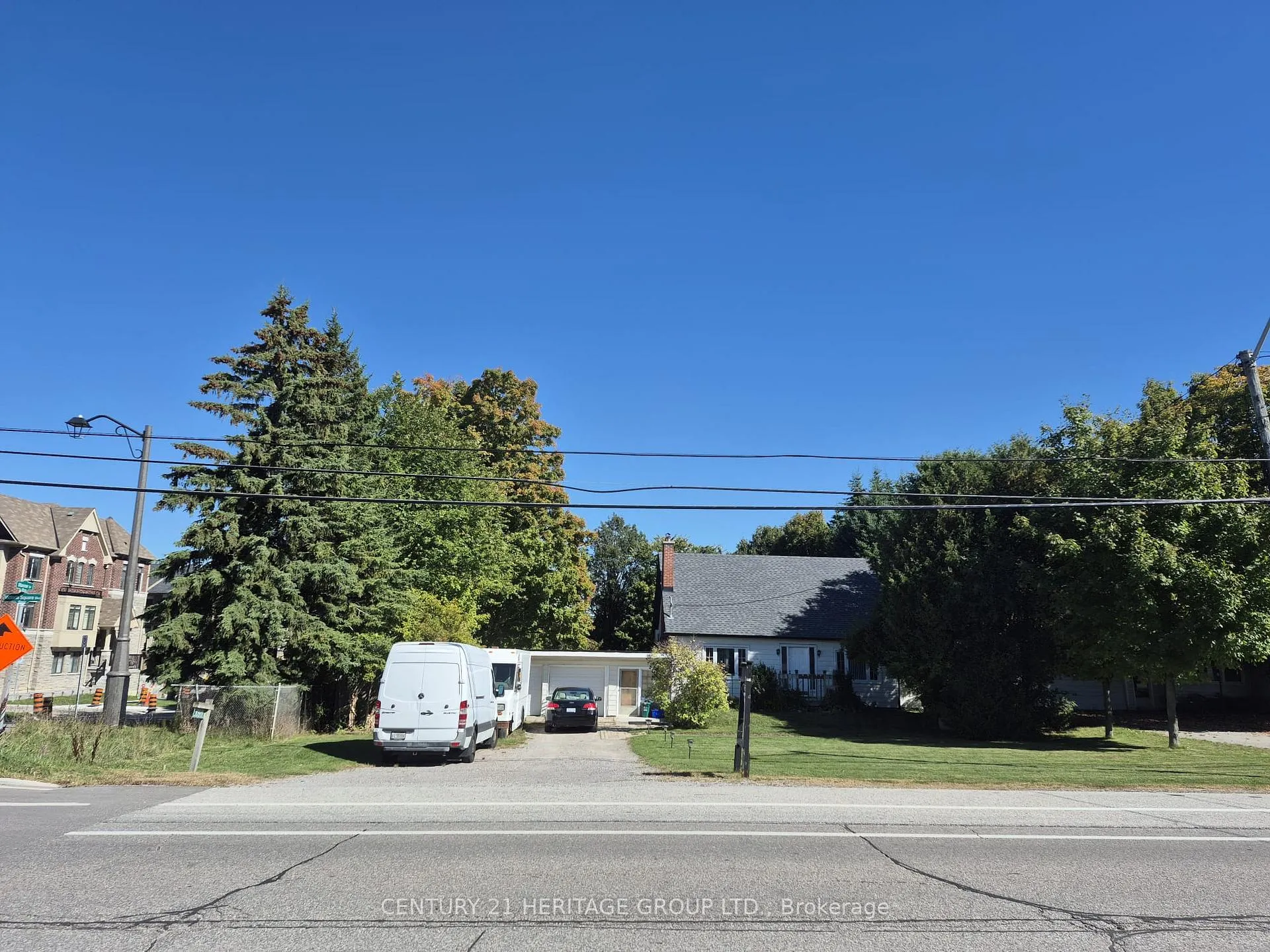 Photo 3 of 10911 Victoria Square Boulevard, Markham, Victoria Square — HOMEH