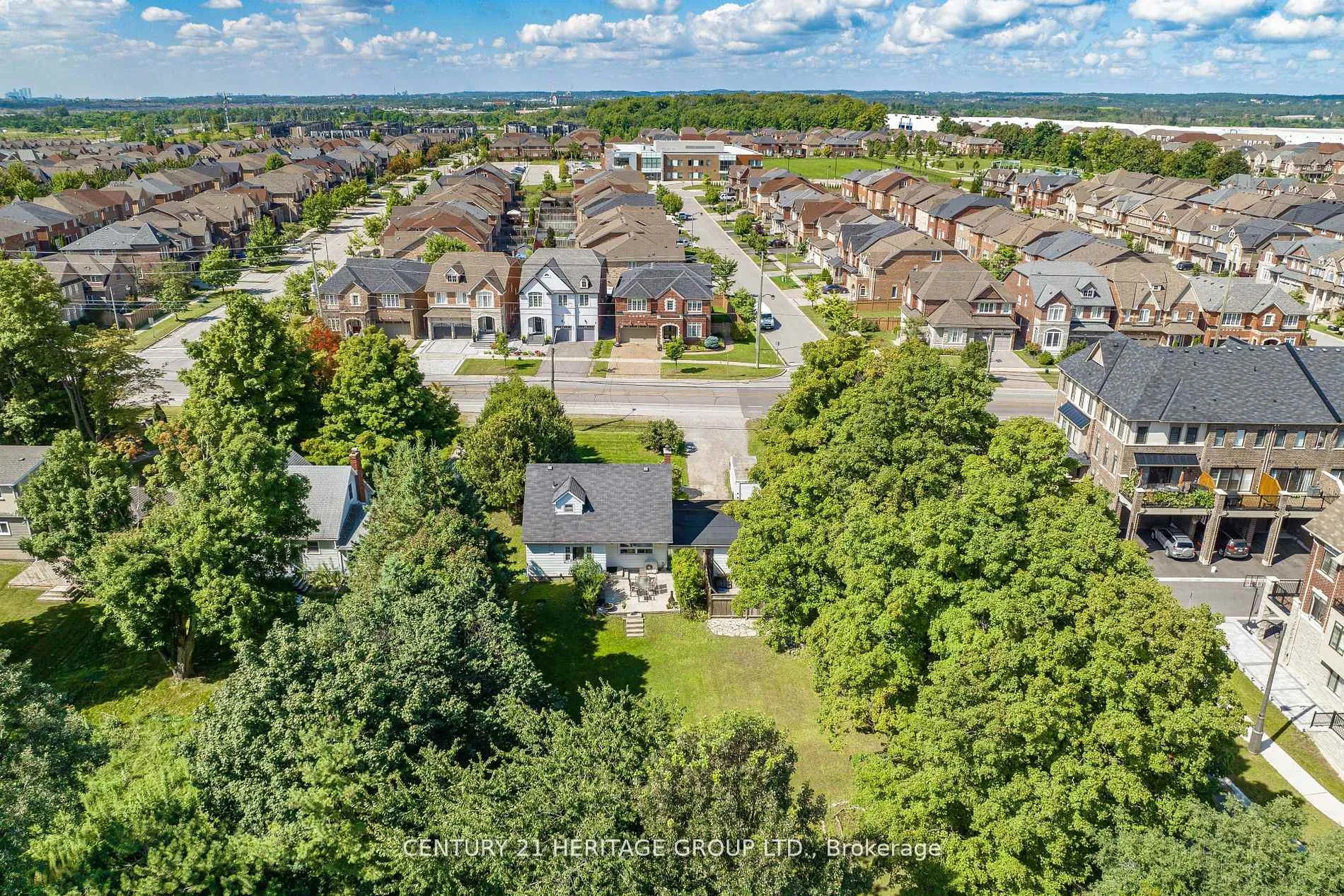 Photo 8 of 10911 Victoria Square Boulevard, Markham, Victoria Square — HOMEH