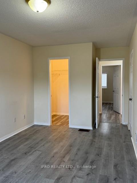 Photo 16 of 44 Drake Drive, Barrie, Painswick South — HOMEH