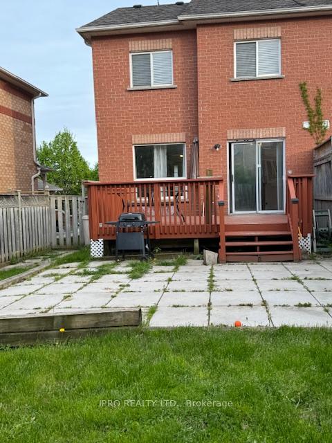 Photo 22 of 44 Drake Drive, Barrie, Painswick South — HOMEH