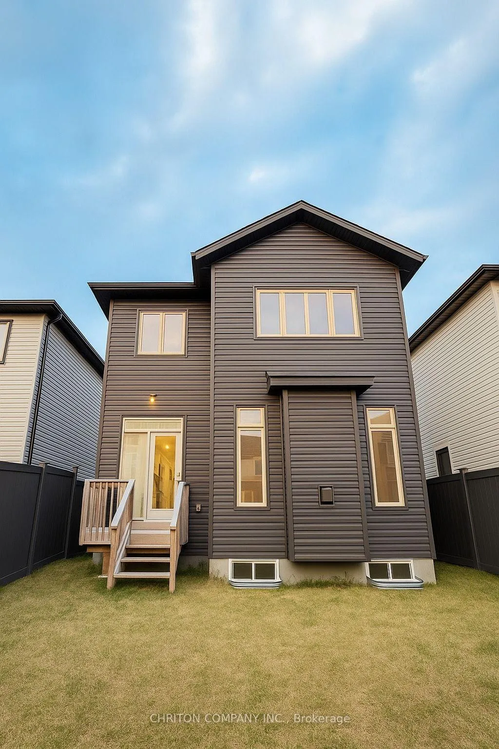 Photo 3 of 941 Beckton Heights, Ottawa, Munster — HOMEH