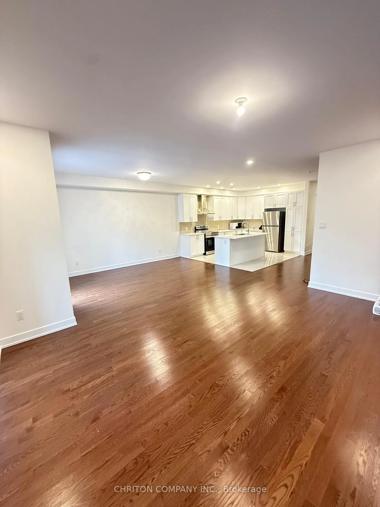 Photo 5 of 941 Beckton Heights, Ottawa, Munster — HOMEH