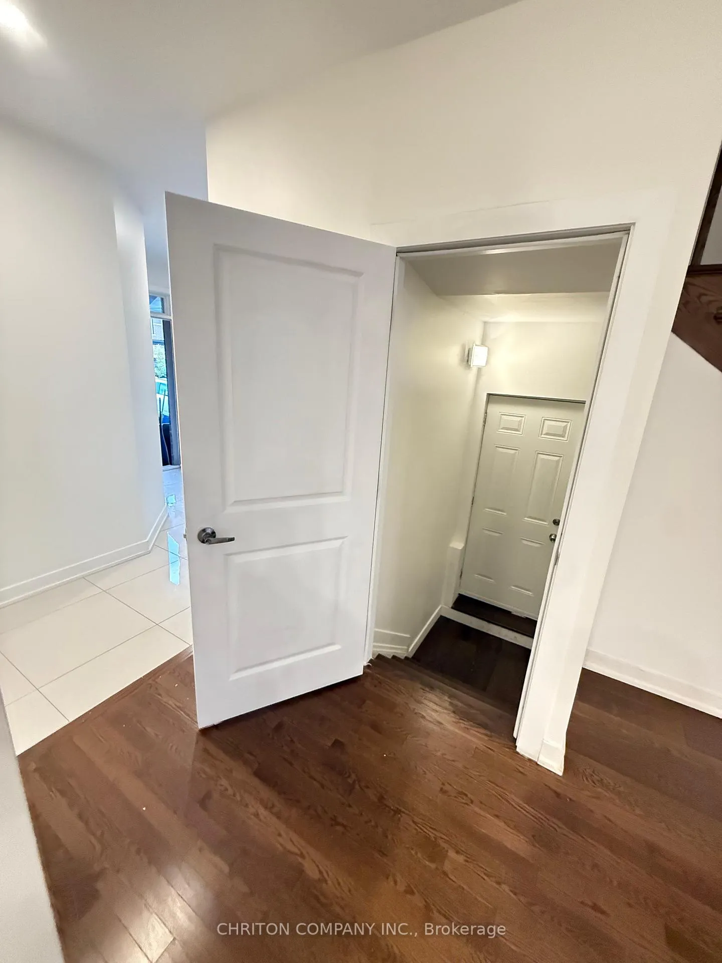Photo 19 of 941 Beckton Heights, Ottawa, Munster — HOMEH
