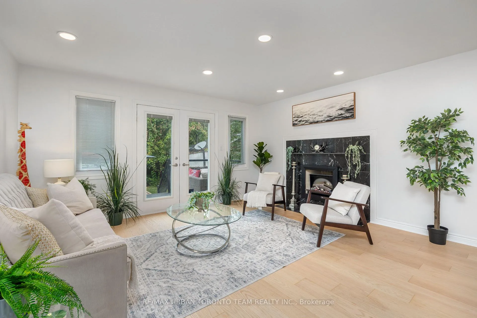 Photo 12 of 50 Ashland Avenue, Toronto, Woodbine Corridor — HOMEH