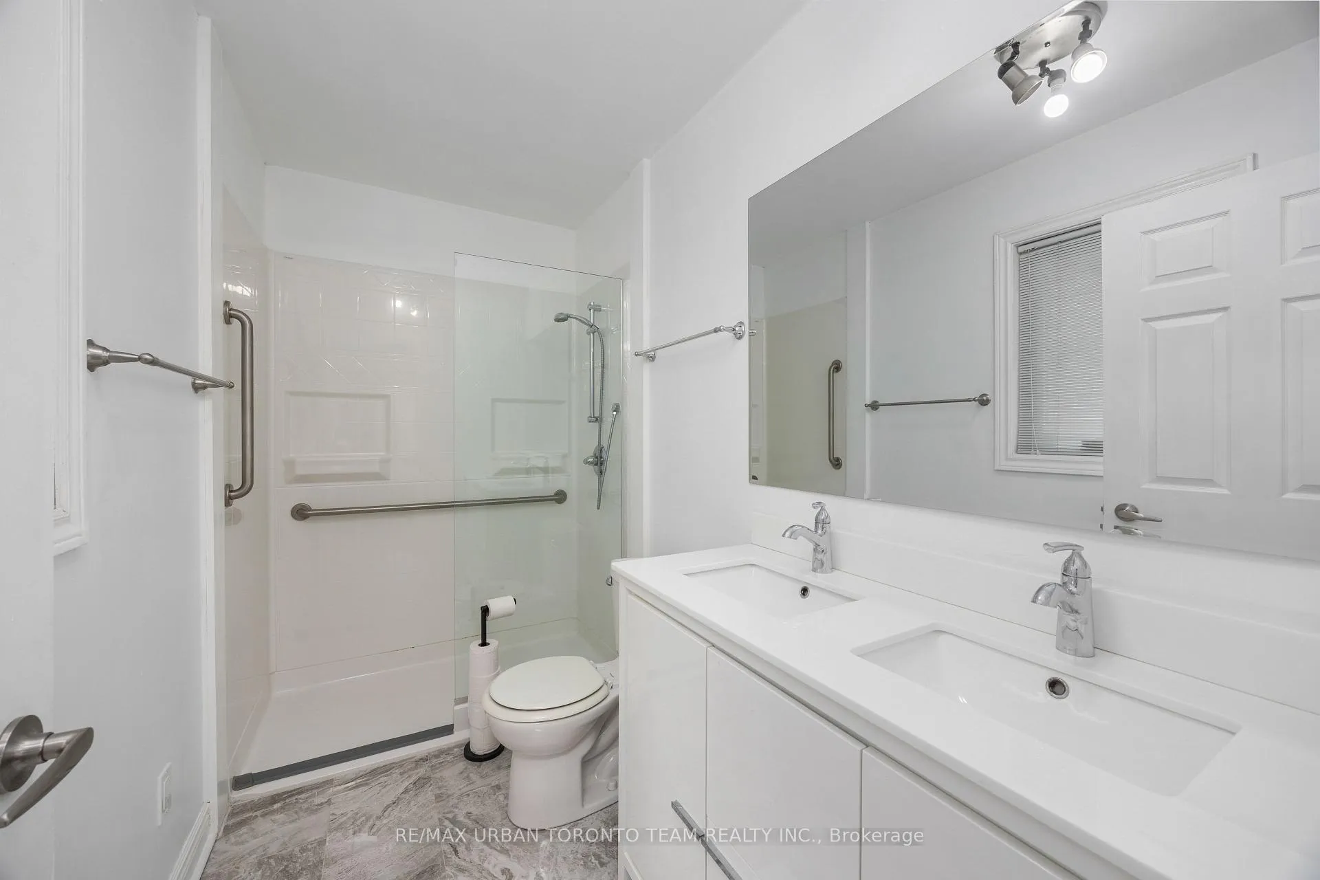 Photo 20 of 50 Ashland Avenue, Toronto, Woodbine Corridor — HOMEH