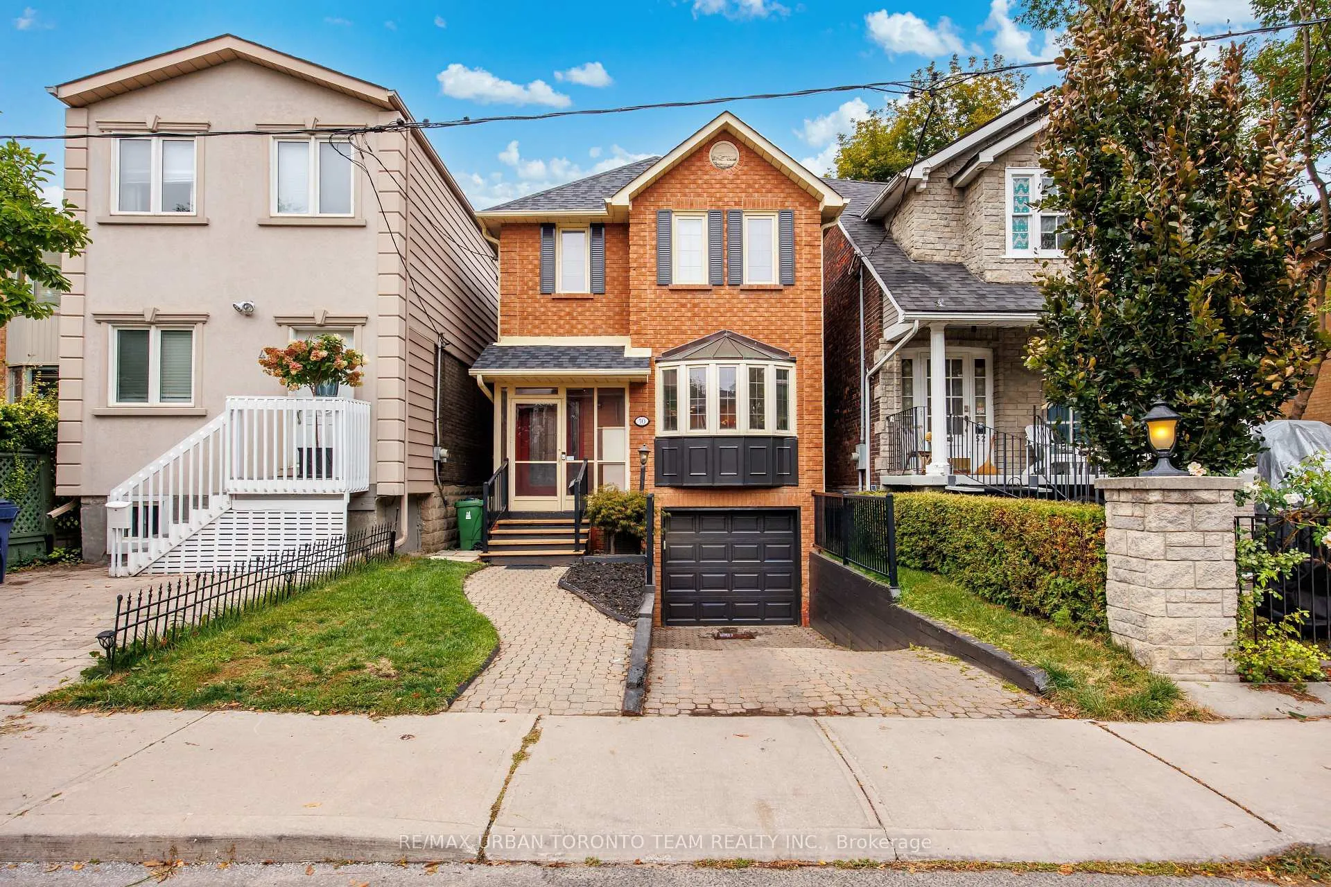 Photo 37 of 50 Ashland Avenue, Toronto, Woodbine Corridor — HOMEH