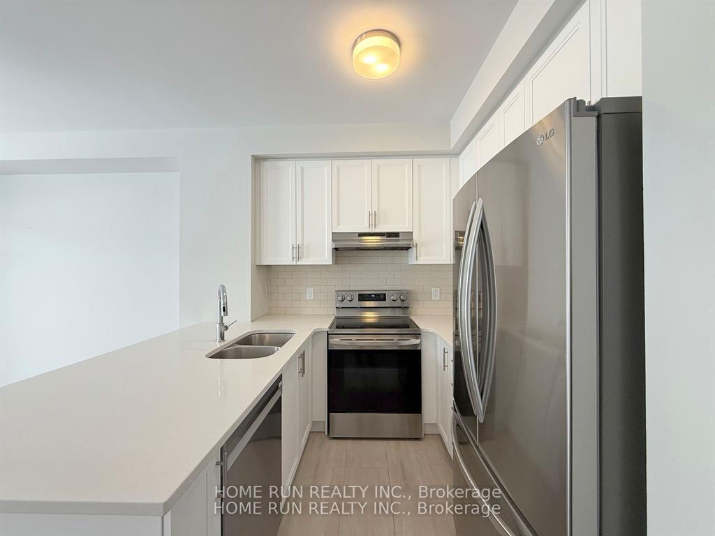 Photo 5 of 103 Mesa Drive, Ottawa, Barrhaven - Half Moon Bay — HOMEH