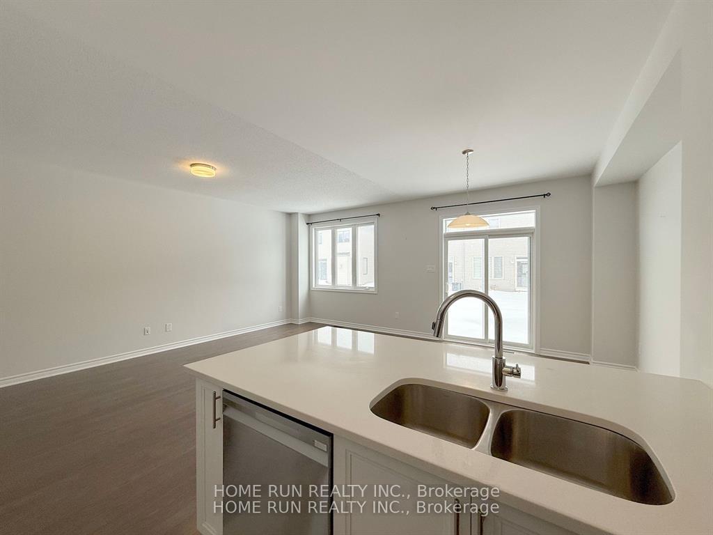 Photo 7 of 103 Mesa Drive, Ottawa, Barrhaven - Half Moon Bay — HOMEH