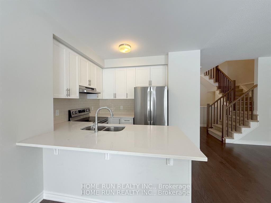 Photo 10 of 103 Mesa Drive, Ottawa, Barrhaven - Half Moon Bay — HOMEH
