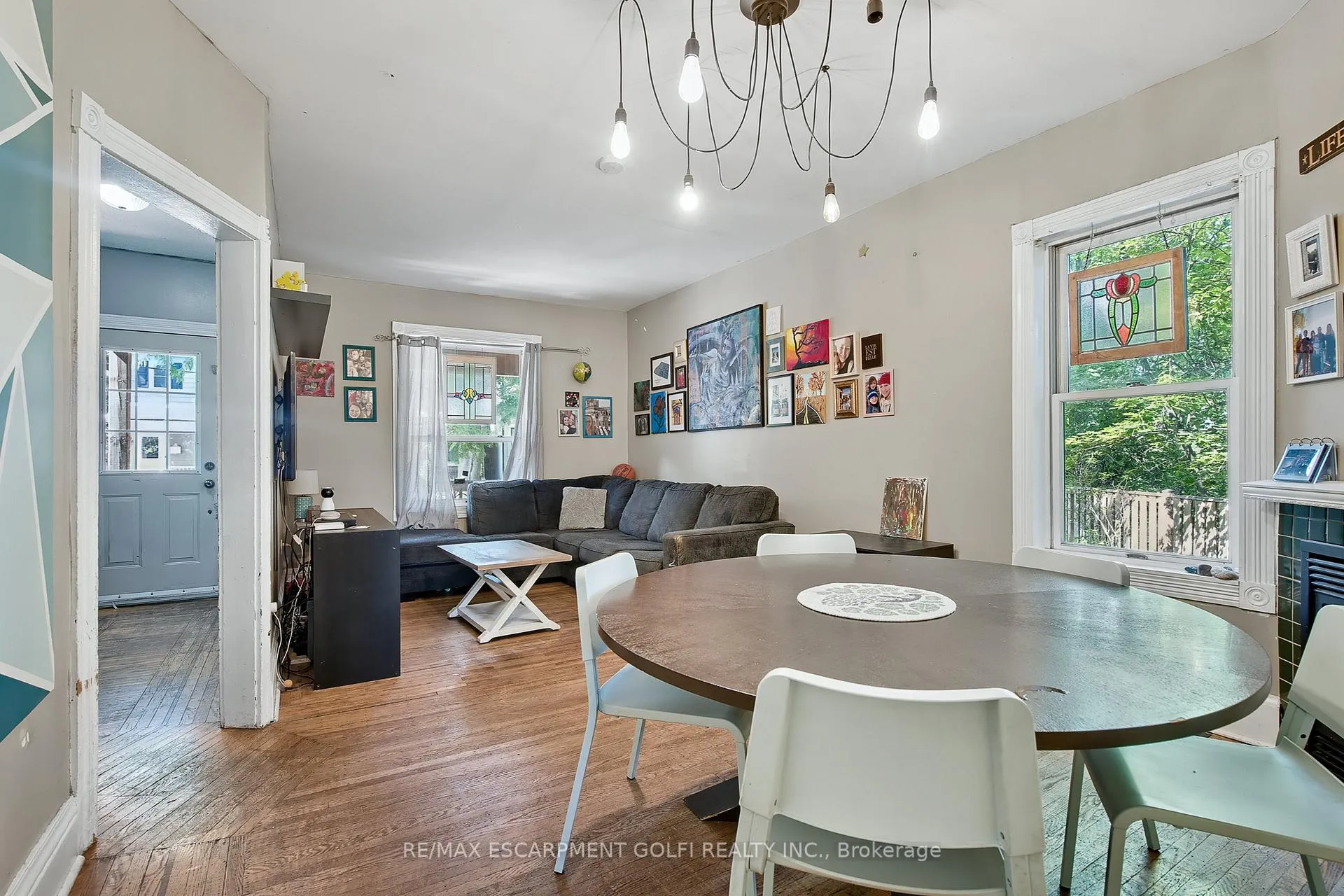 Photo 9 of 466 Charlton Avenue W, Hamilton, Kirkendall — HOMEH