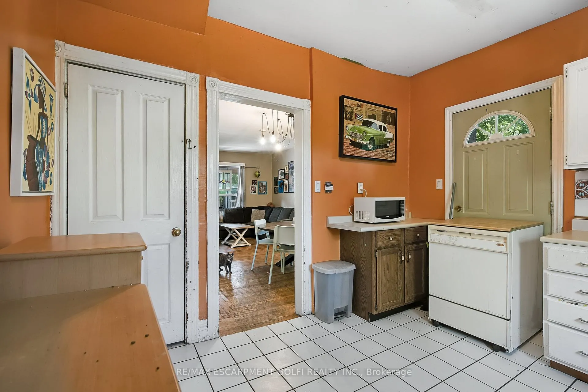 Photo 16 of 466 Charlton Avenue W, Hamilton, Kirkendall — HOMEH