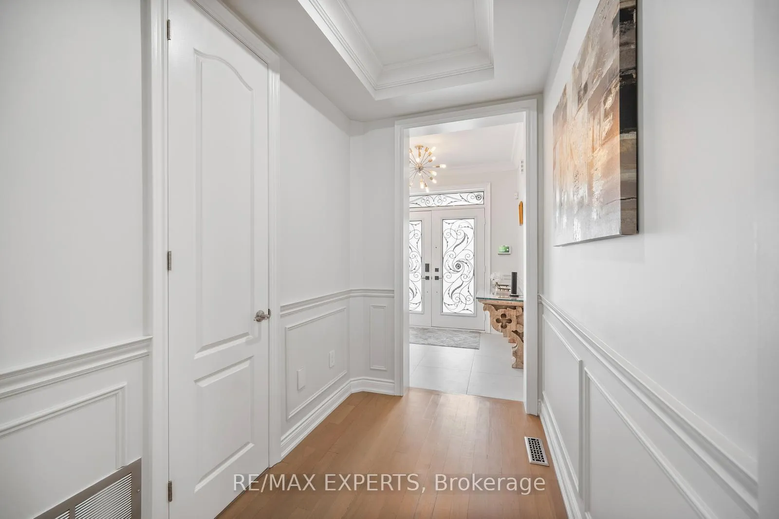 Photo 6 of 24 Sedgewick Place, Vaughan, Vellore Village — HOMEH