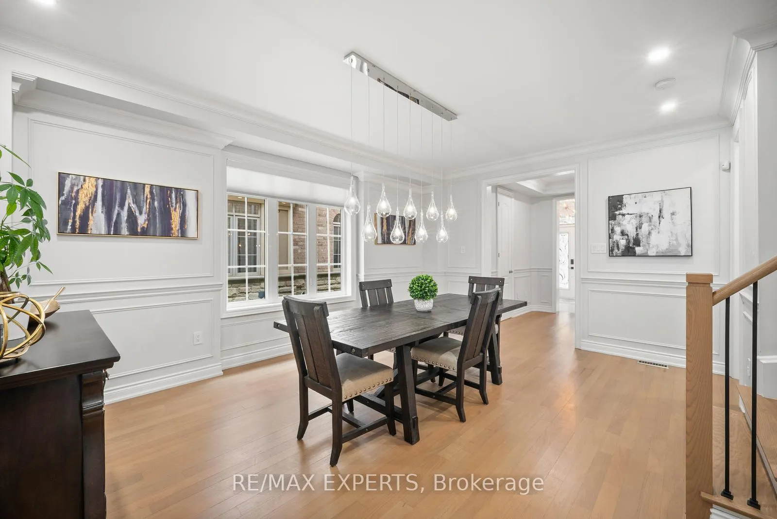 Photo 7 of 24 Sedgewick Place, Vaughan, Vellore Village — HOMEH