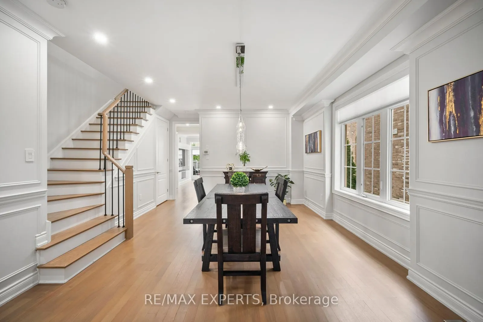 Photo 8 of 24 Sedgewick Place, Vaughan, Vellore Village — HOMEH