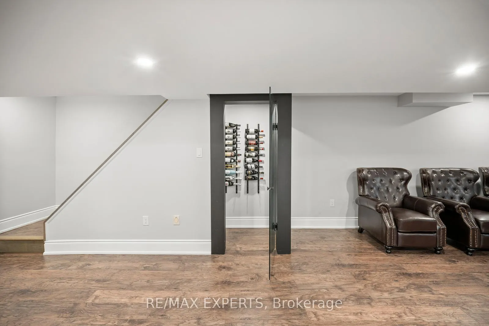 Photo 34 of 24 Sedgewick Place, Vaughan, Vellore Village — HOMEH