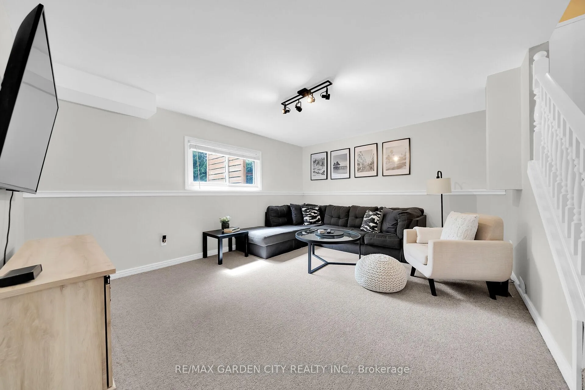 Photo 22 of 41 Sandra Crescent, Grimsby, Grimsby East — HOMEH