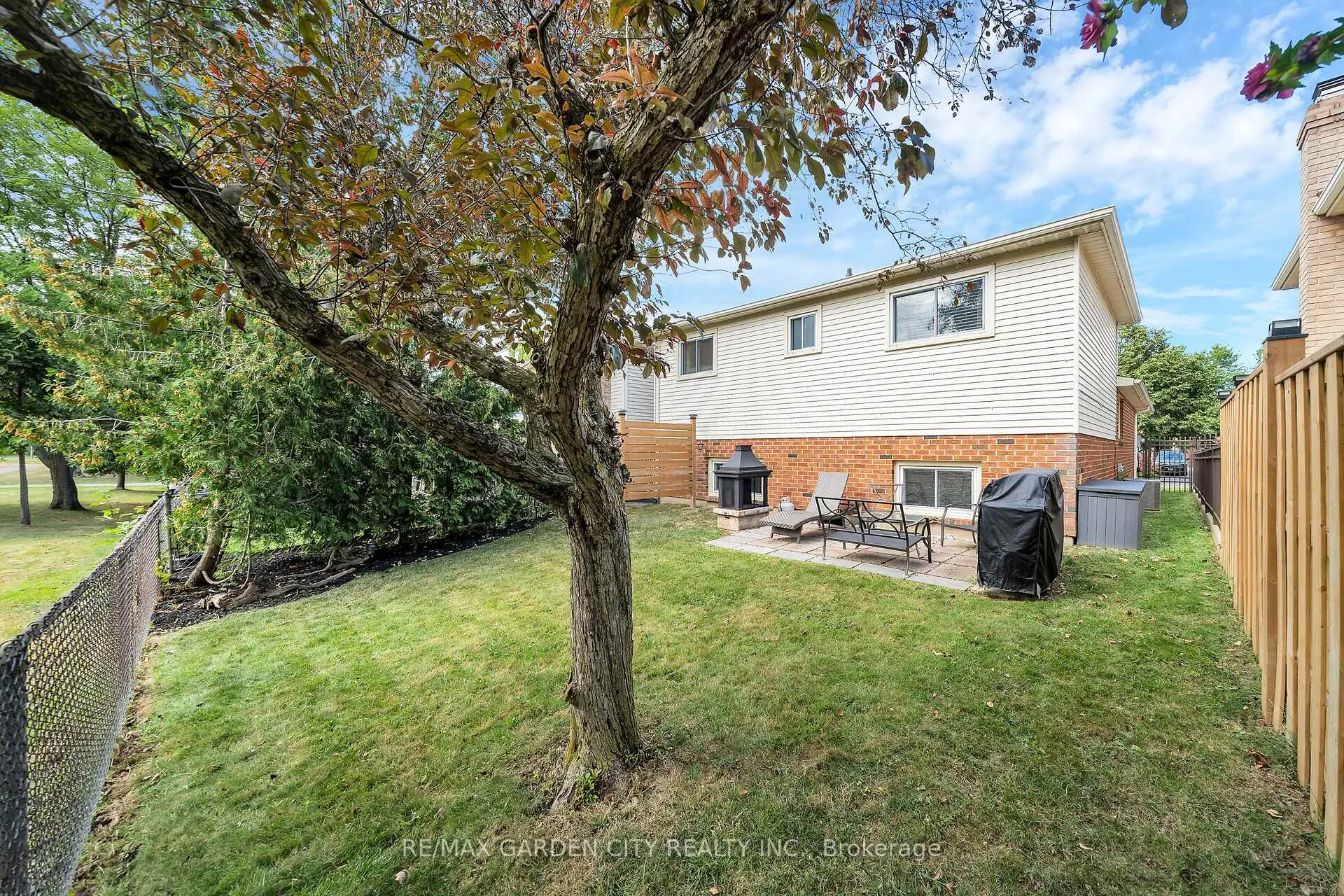 Photo 29 of 41 Sandra Crescent, Grimsby, Grimsby East — HOMEH