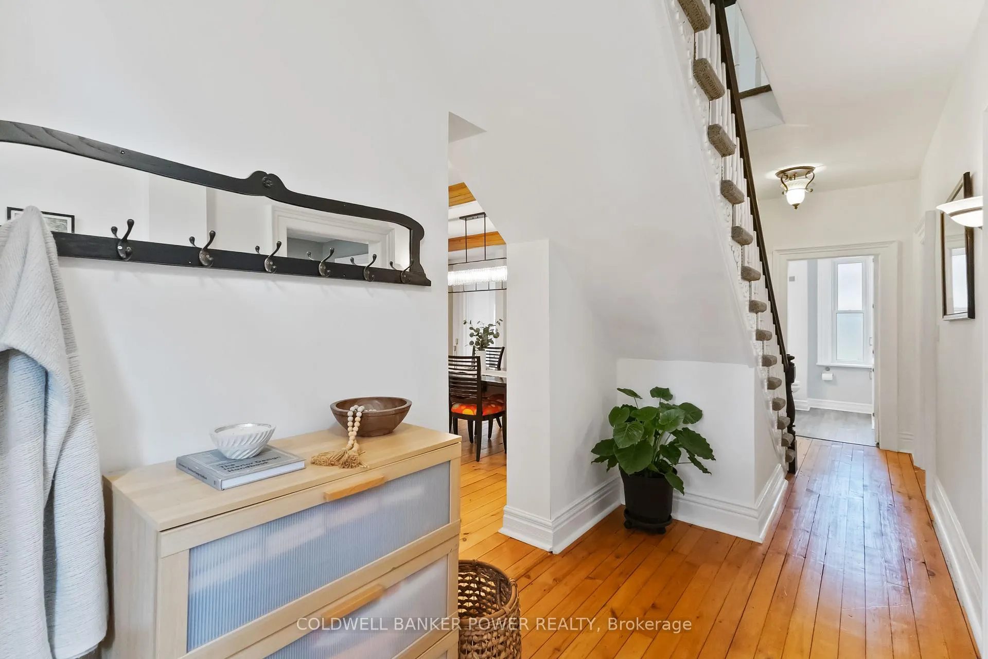Photo 6 of 78 Harris Road, Middlesex Centre, Delaware Town — HOMEH