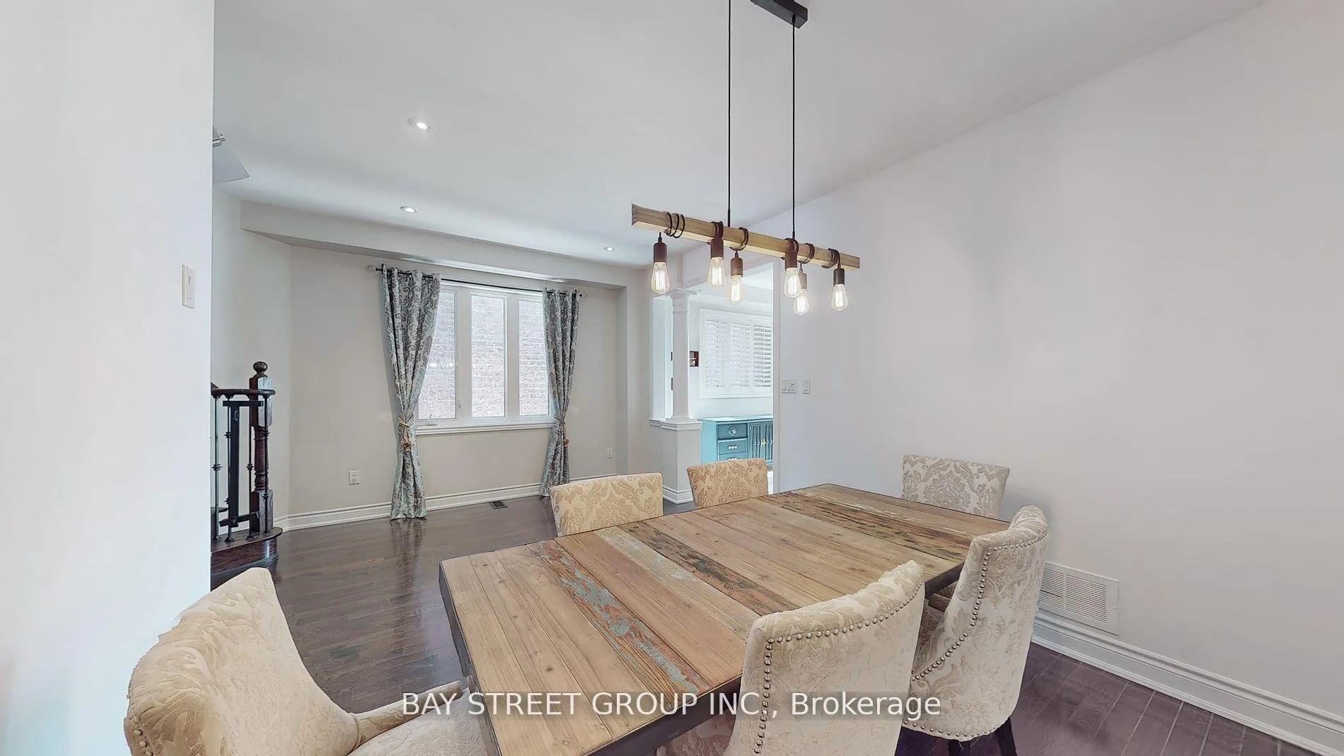 Photo 9 of 21 Robert Green Crescent, Vaughan, Patterson — HOMEH