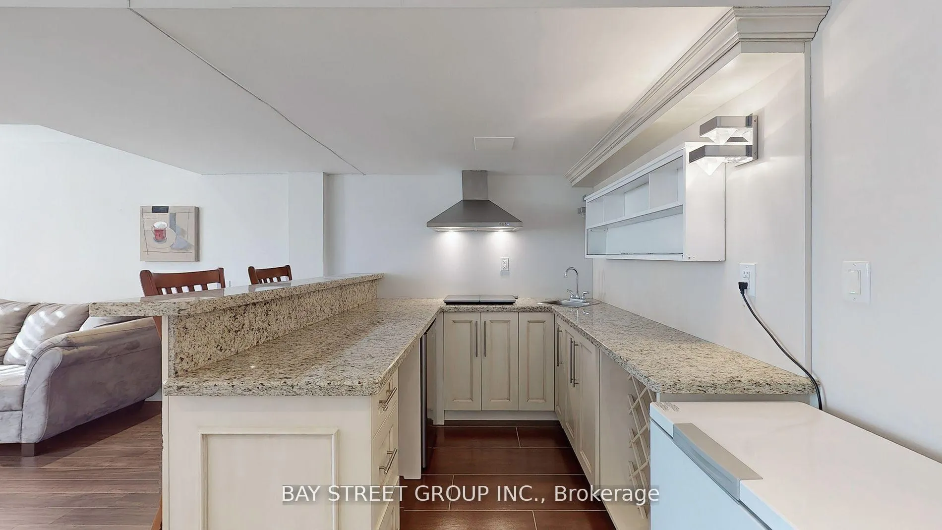 Photo 29 of 21 Robert Green Crescent, Vaughan, Patterson — HOMEH