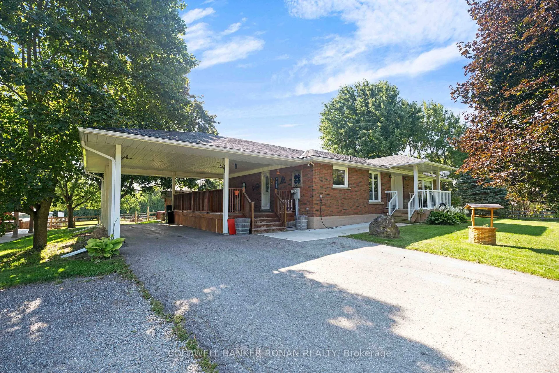 Photo 2 of 9480 32 Side Road, Halton Hills, Rural Halton Hills — HOMEH