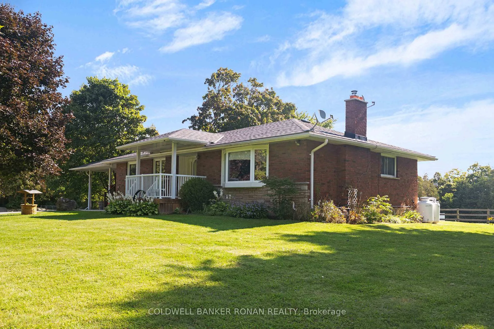 Photo 3 of 9480 32 Side Road, Halton Hills, Rural Halton Hills — HOMEH