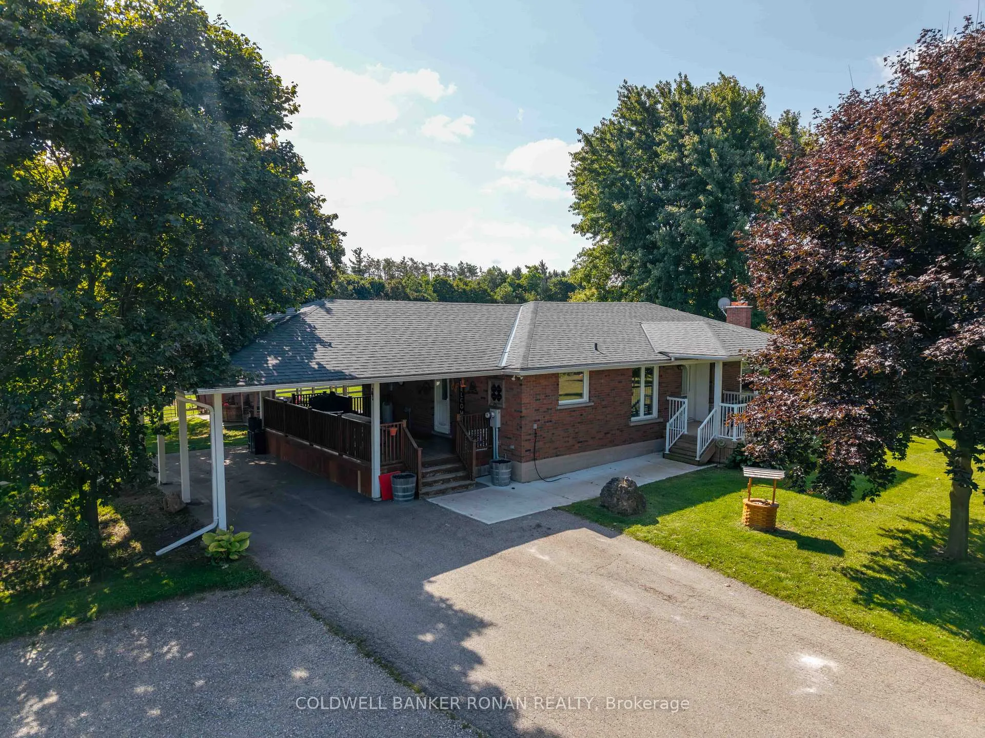 Photo 4 of 9480 32 Side Road, Halton Hills, Rural Halton Hills — HOMEH