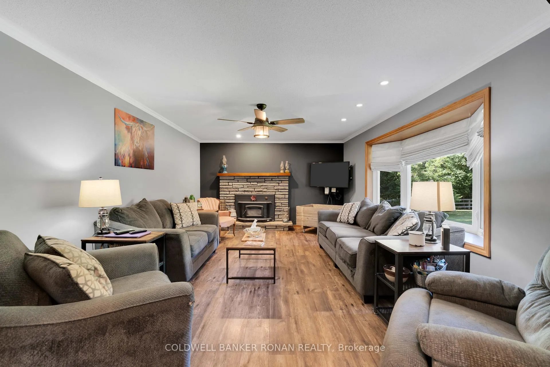 Photo 8 of 9480 32 Side Road, Halton Hills, Rural Halton Hills — HOMEH