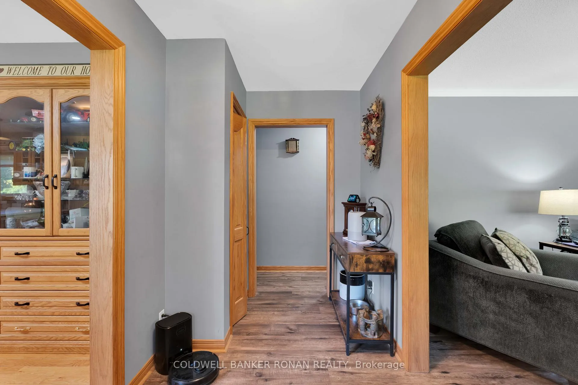 Photo 10 of 9480 32 Side Road, Halton Hills, Rural Halton Hills — HOMEH
