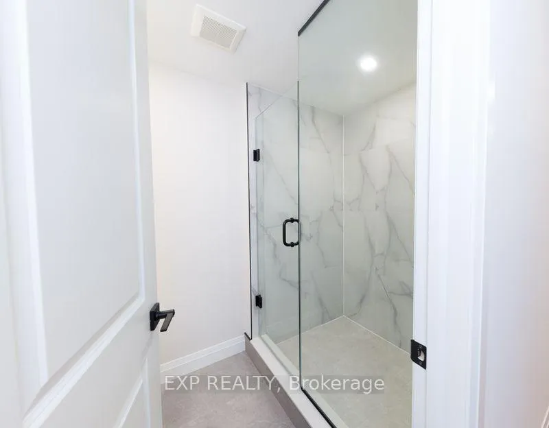 Photo 10 of 121 Ingleside Drive, Kitchener — HOMEH