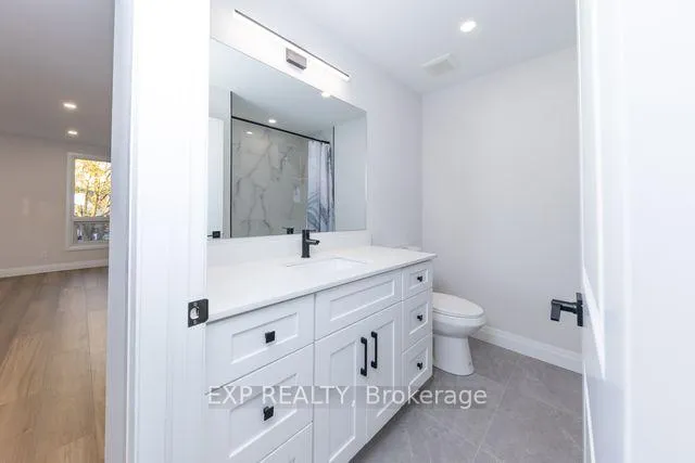 Photo 23 of 121 Ingleside Drive, Kitchener — HOMEH