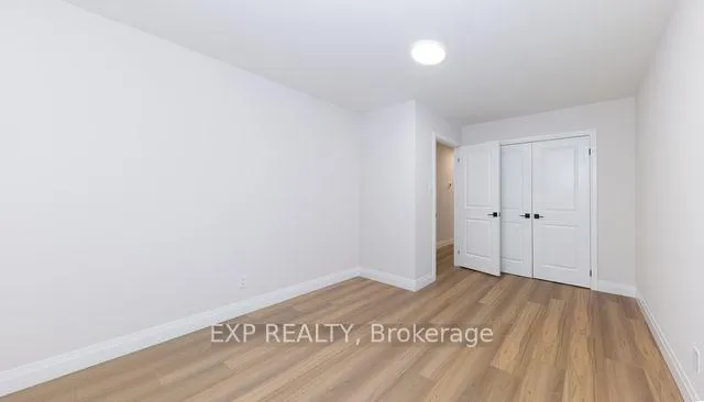 Photo 25 of 121 Ingleside Drive, Kitchener — HOMEH