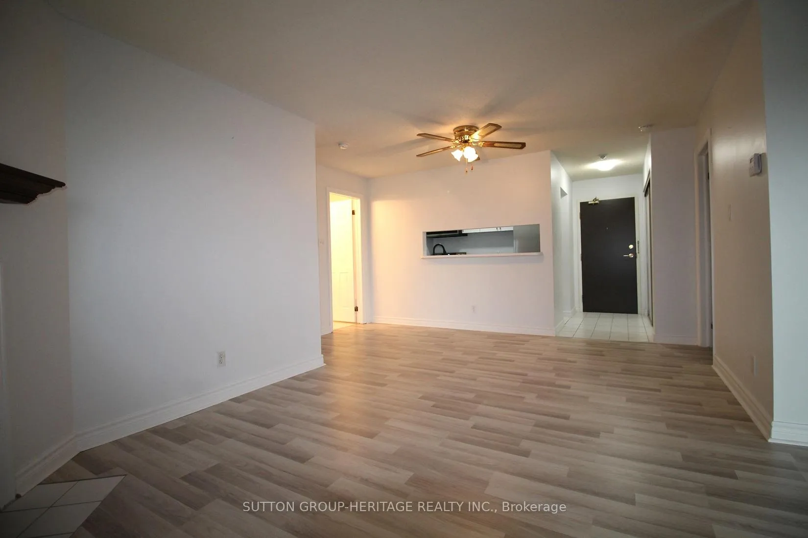 Photo 7 of Unit 407, 189 Lake Driveway, Ajax, South West — HOMEH