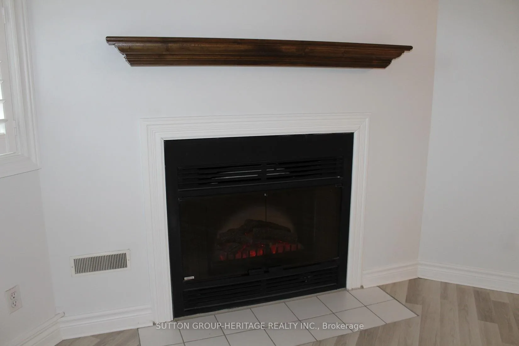 Photo 9 of Unit 407, 189 Lake Driveway, Ajax, South West — HOMEH