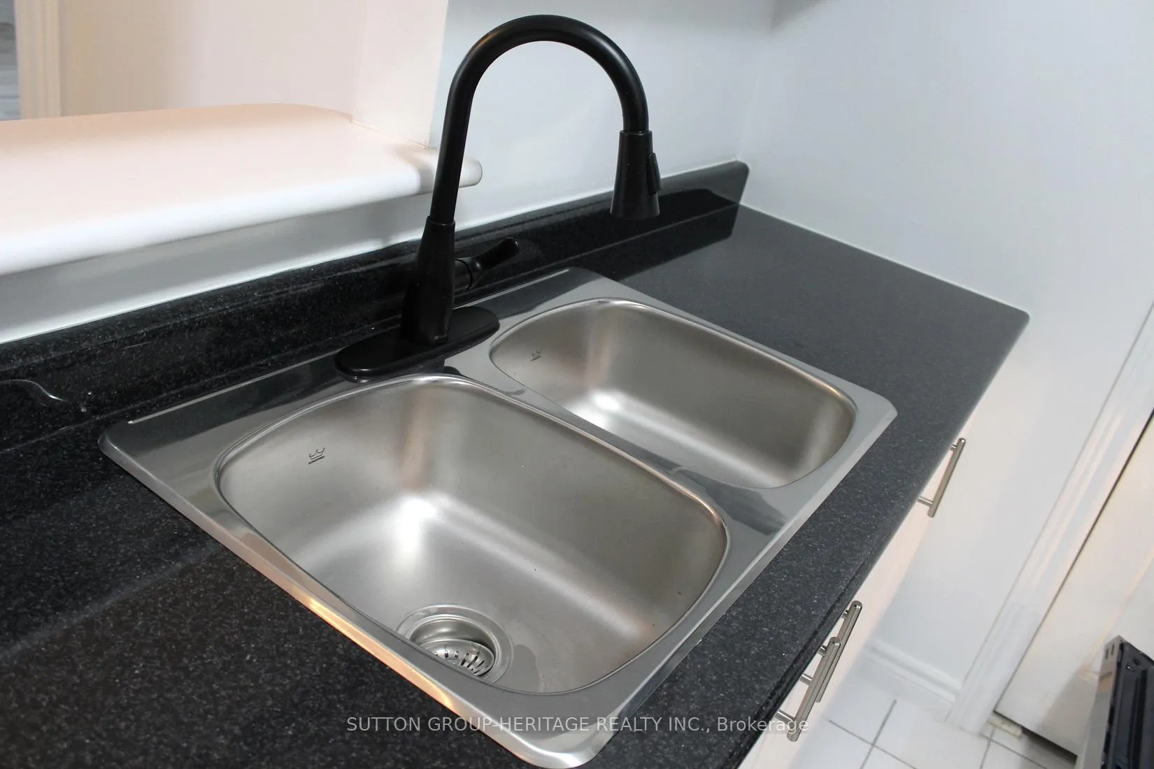 Photo 18 of Unit 407, 189 Lake Driveway, Ajax, South West — HOMEH
