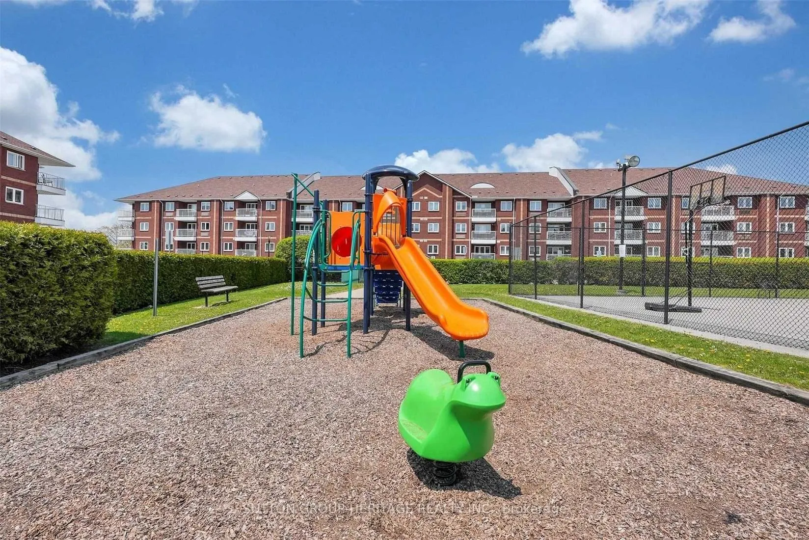 Photo 32 of Unit 407, 189 Lake Driveway, Ajax, South West — HOMEH