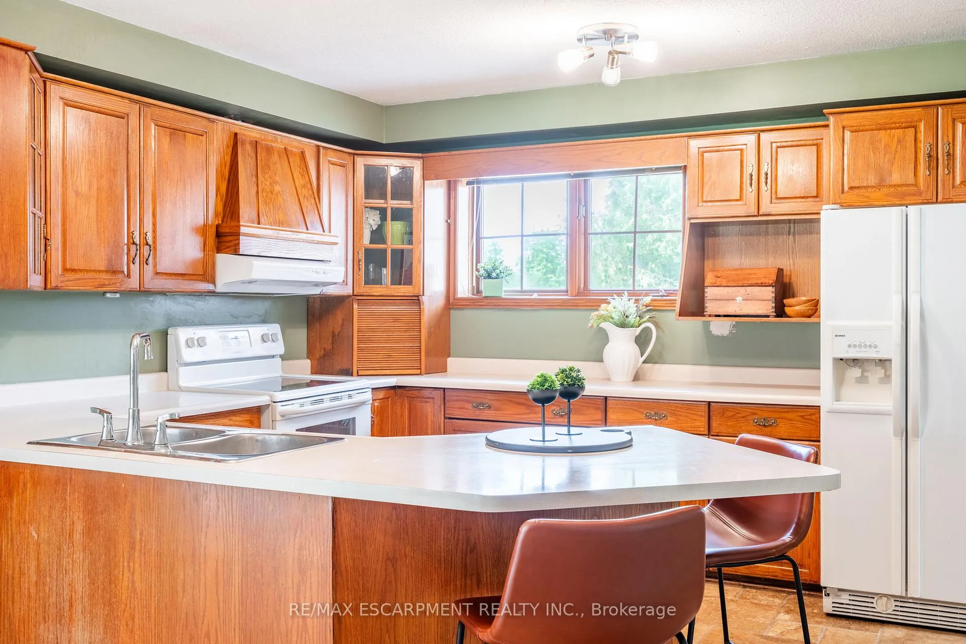 Photo 8 of 1751 Kirkwall Road, Hamilton, Rural Flamborough — HOMEH