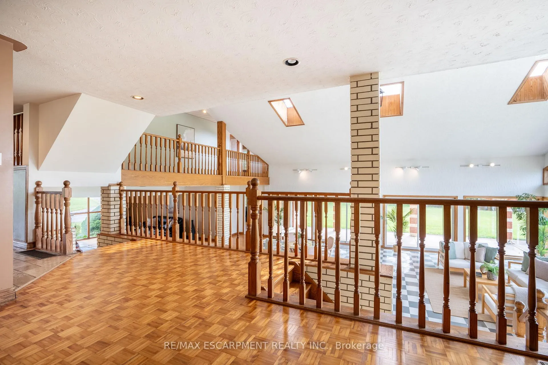 Photo 17 of 1751 Kirkwall Road, Hamilton, Rural Flamborough — HOMEH