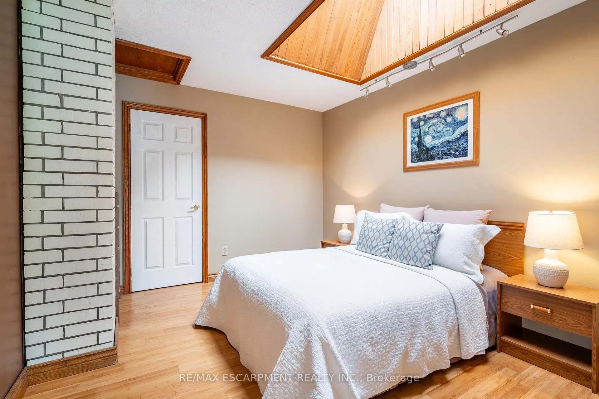 Photo 33 of 1751 Kirkwall Road, Hamilton, Rural Flamborough — HOMEH