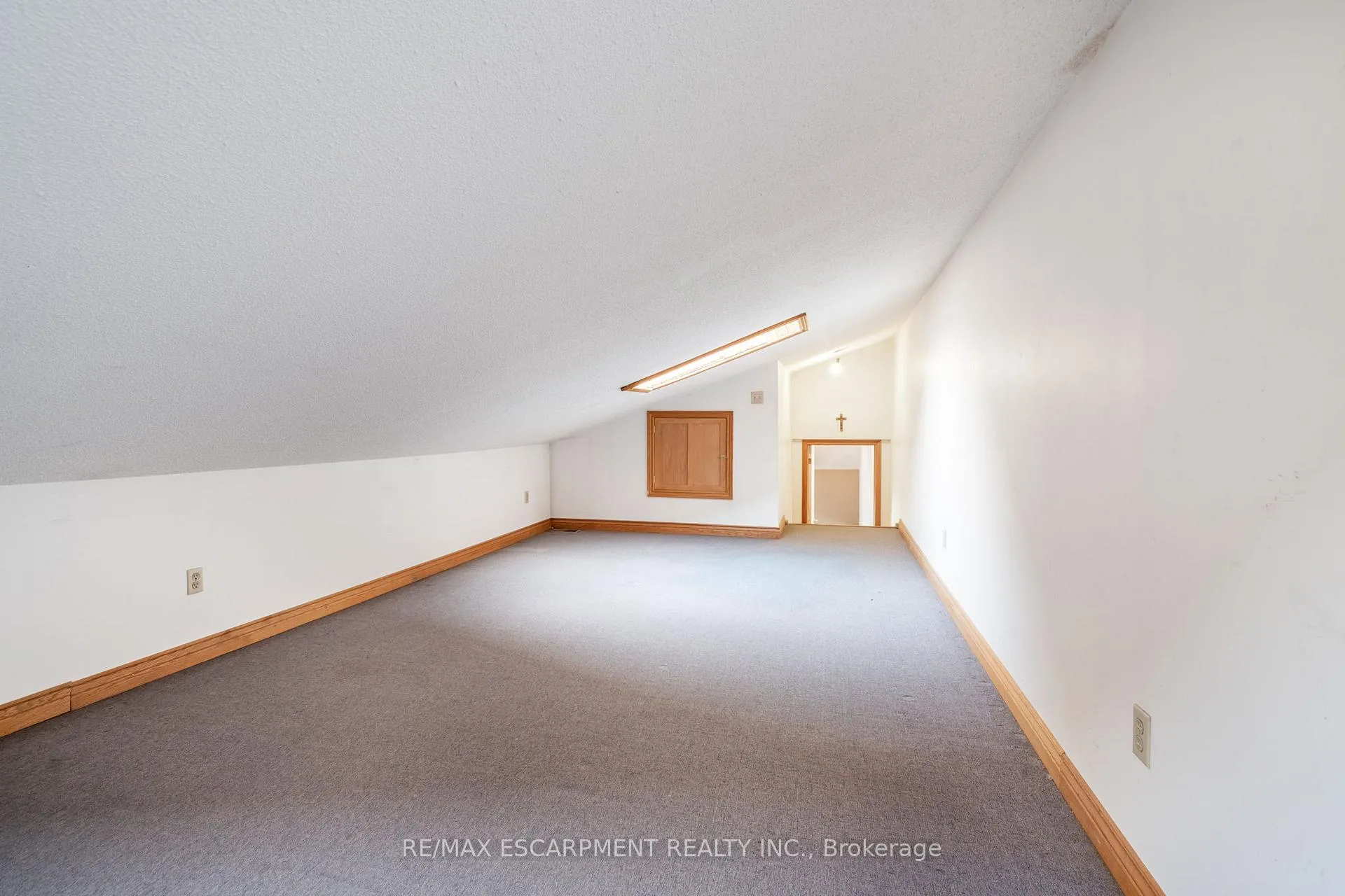 Photo 37 of 1751 Kirkwall Road, Hamilton, Rural Flamborough — HOMEH