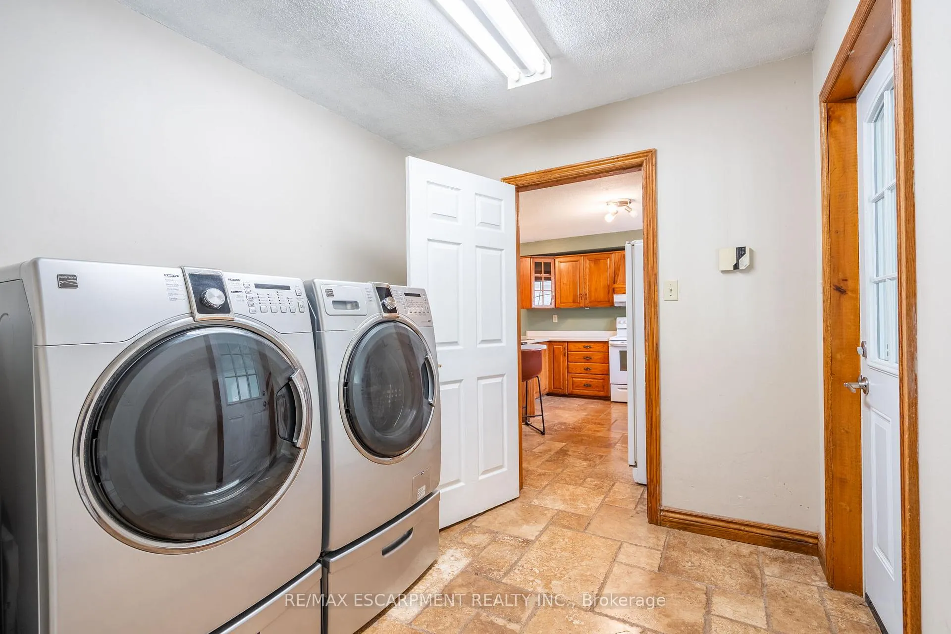 Photo 38 of 1751 Kirkwall Road, Hamilton, Rural Flamborough — HOMEH