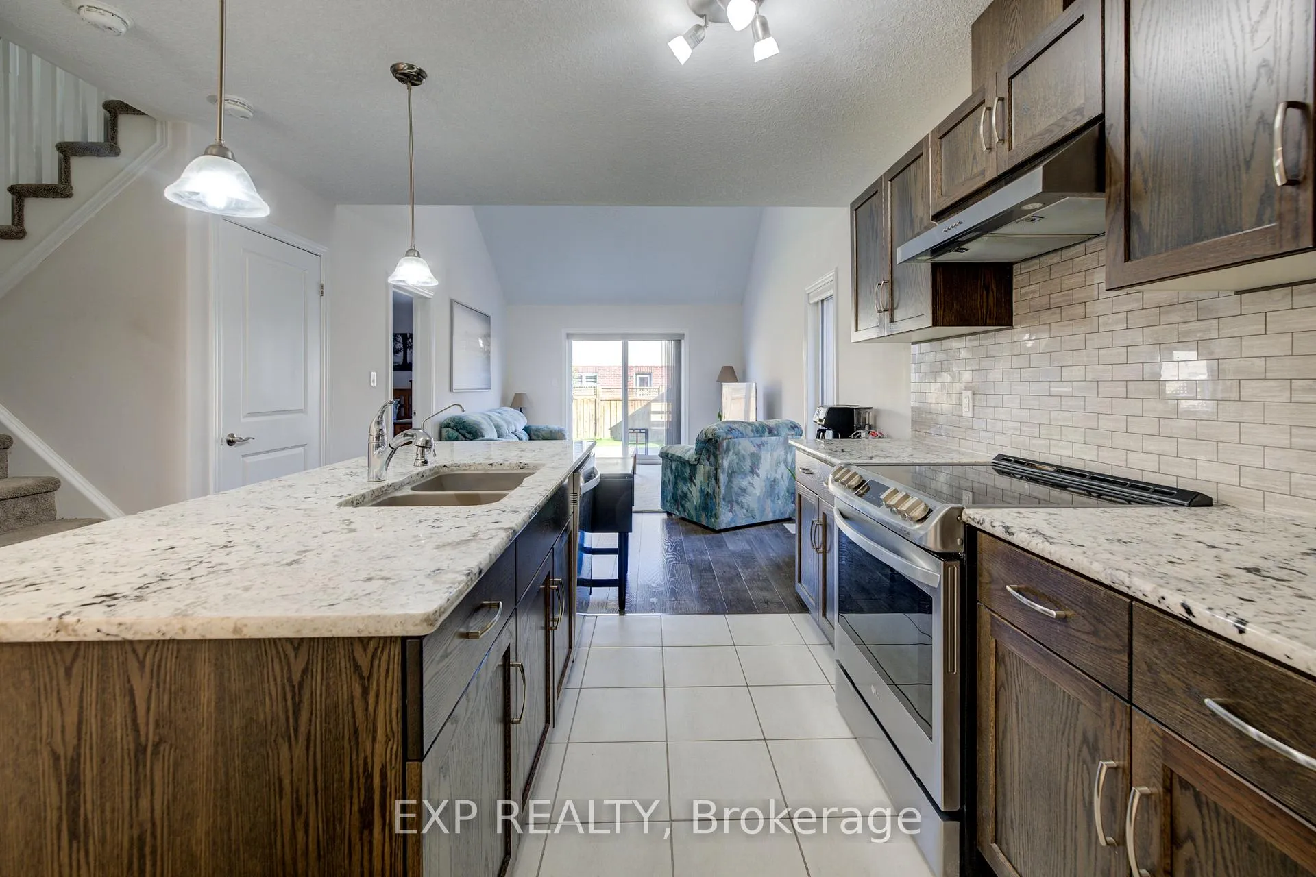 Photo 11 of 42 Finoro Crescent, Woolwich — HOMEH