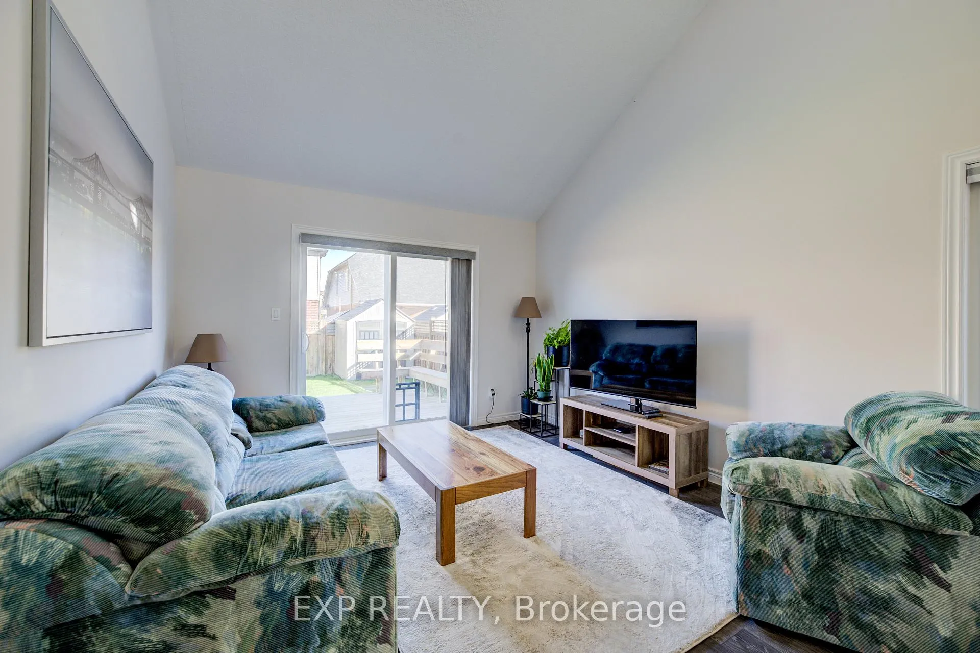 Photo 13 of 42 Finoro Crescent, Woolwich — HOMEH