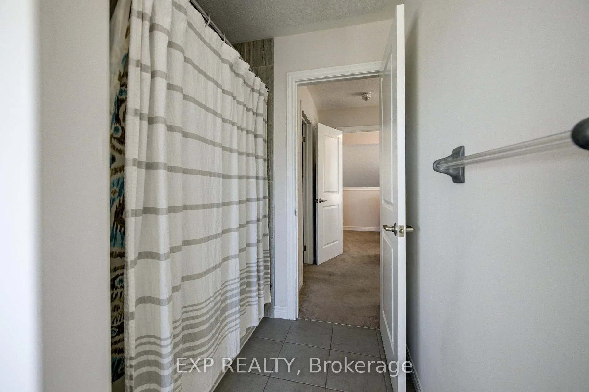 Photo 27 of 42 Finoro Crescent, Woolwich — HOMEH