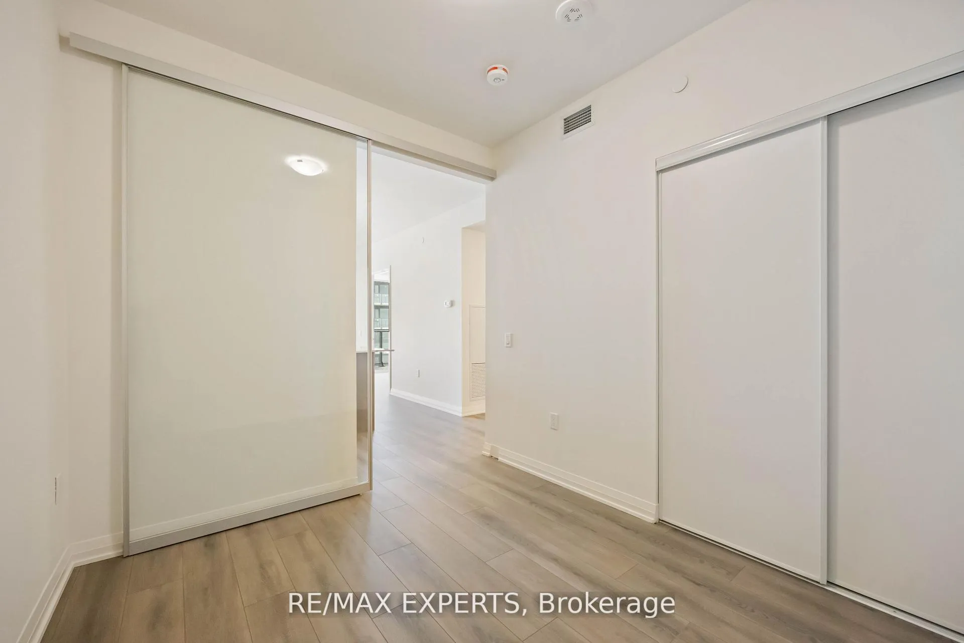 Photo 18 of Unit 1002, 8960 Jane Street, Vaughan, Vellore Village — HOMEH
