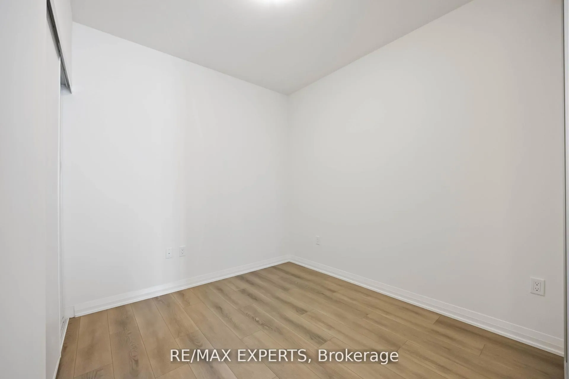 Photo 19 of Unit 1002, 8960 Jane Street, Vaughan, Vellore Village — HOMEH