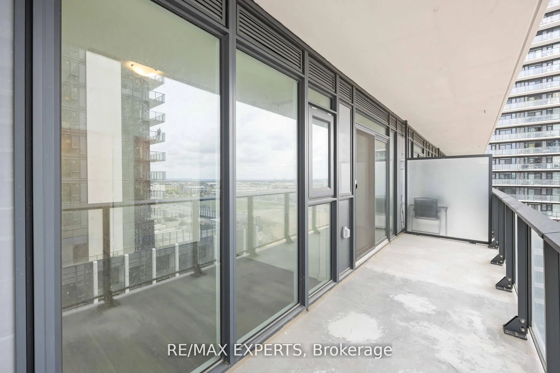 Photo 22 of Unit 1002, 8960 Jane Street, Vaughan, Vellore Village — HOMEH