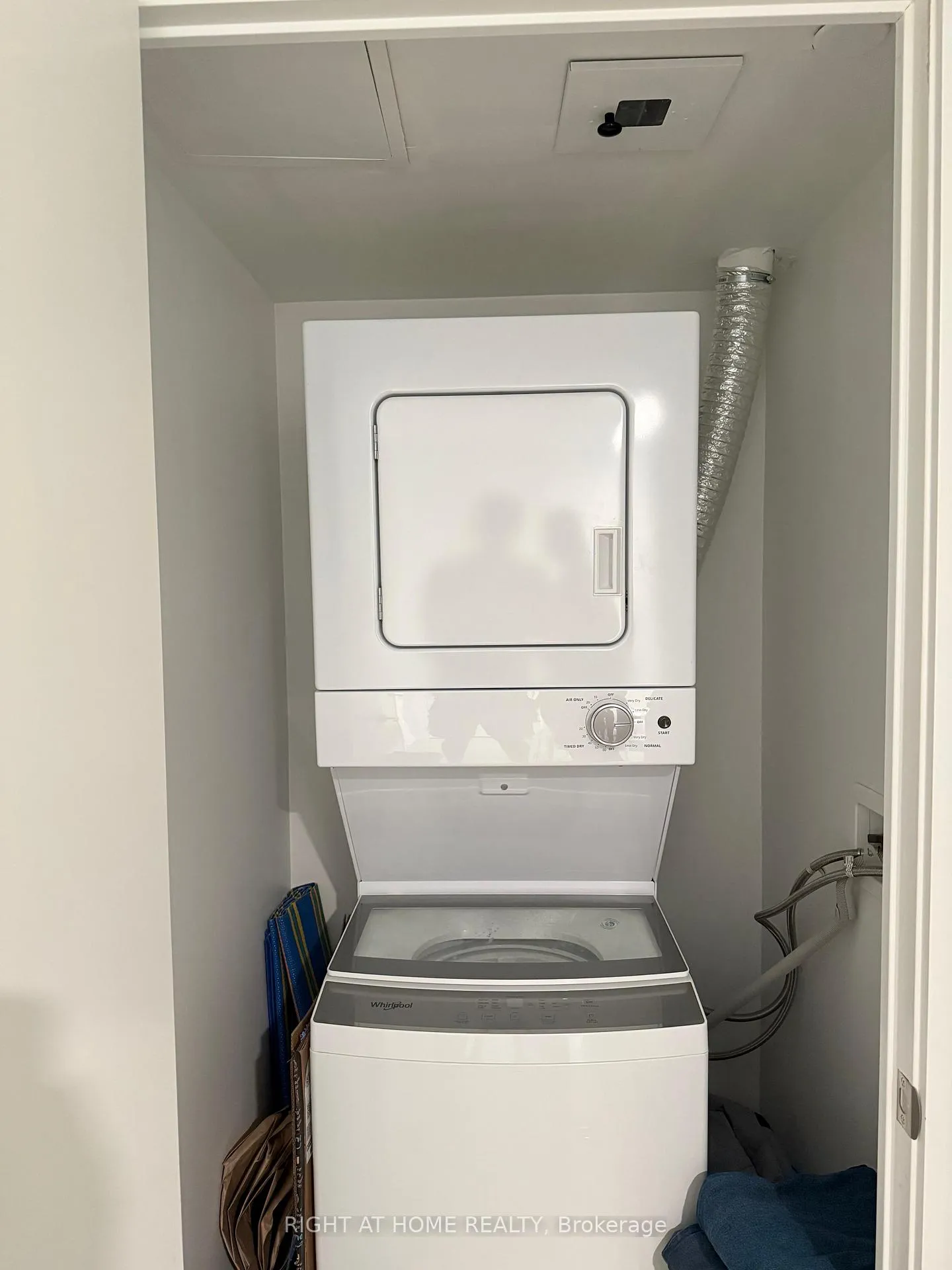 Photo 16 of Unit 305, 3 Strathgowan Avenue, Toronto, Lawrence Park South — HOMEH