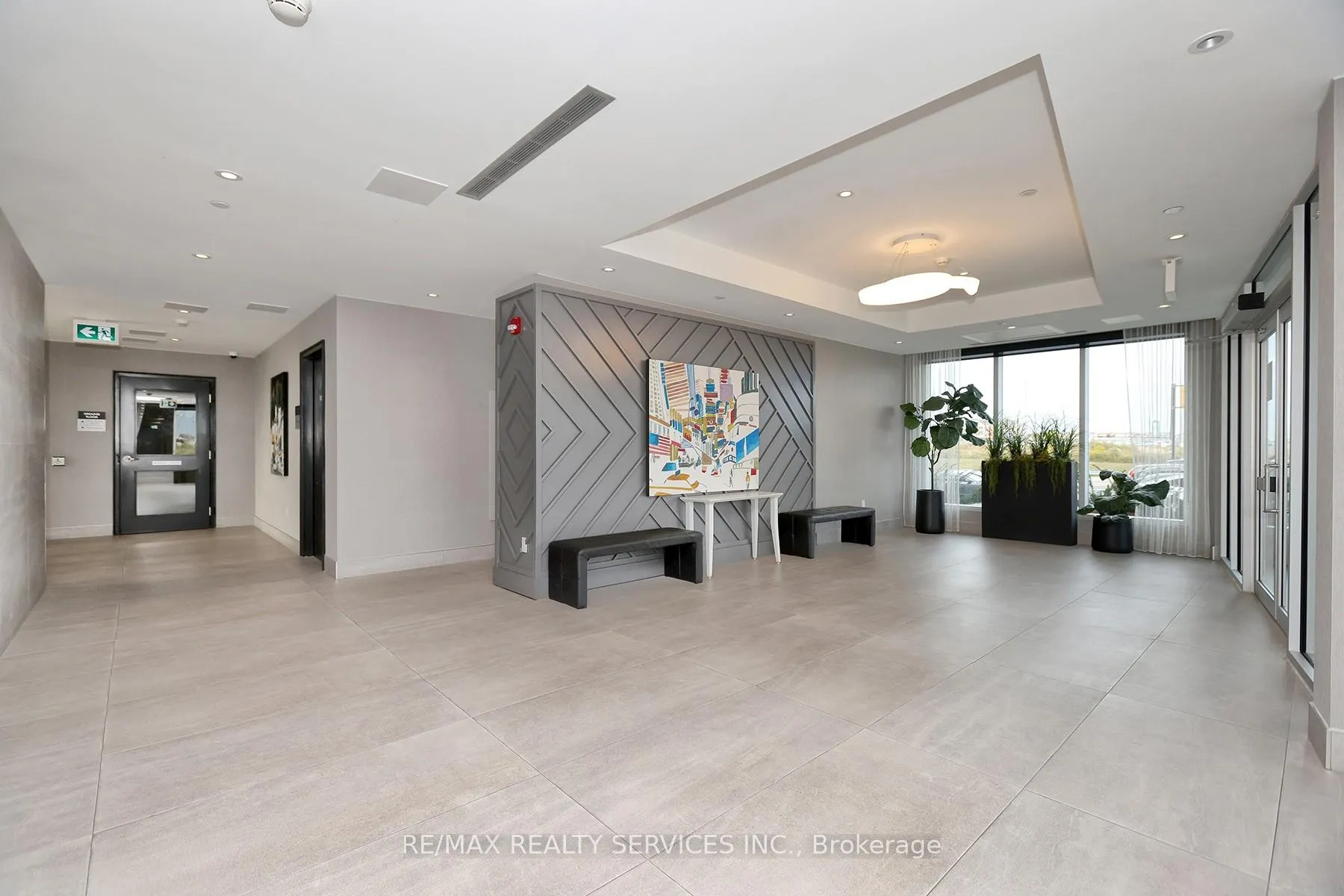 Photo 3 of Unit 210, 200 Lagerfeld Drive, Brampton, Northwest Brampton — HOMEH